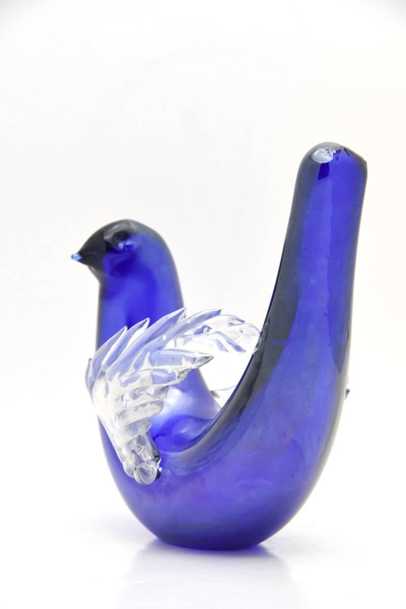 Signed Venini Murano Blue Birds Doves Designed by Tyra Lundgren In Excellent Condition For Sale In Great Barrington, MA