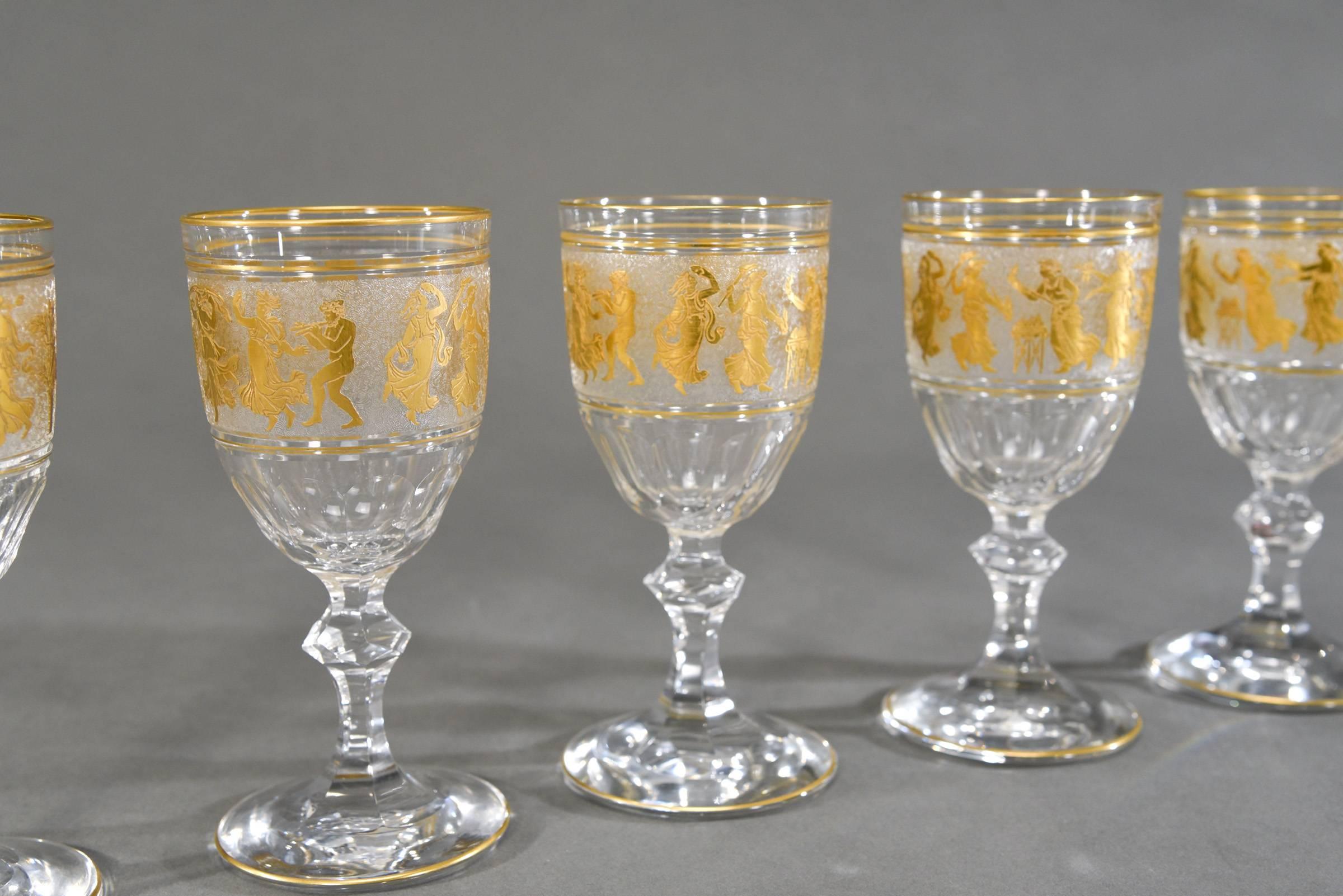 Belgian Set of 12 Val St. Lambert Handblown Crystal Cameo Goblets with Gold Roman Motifs For Sale