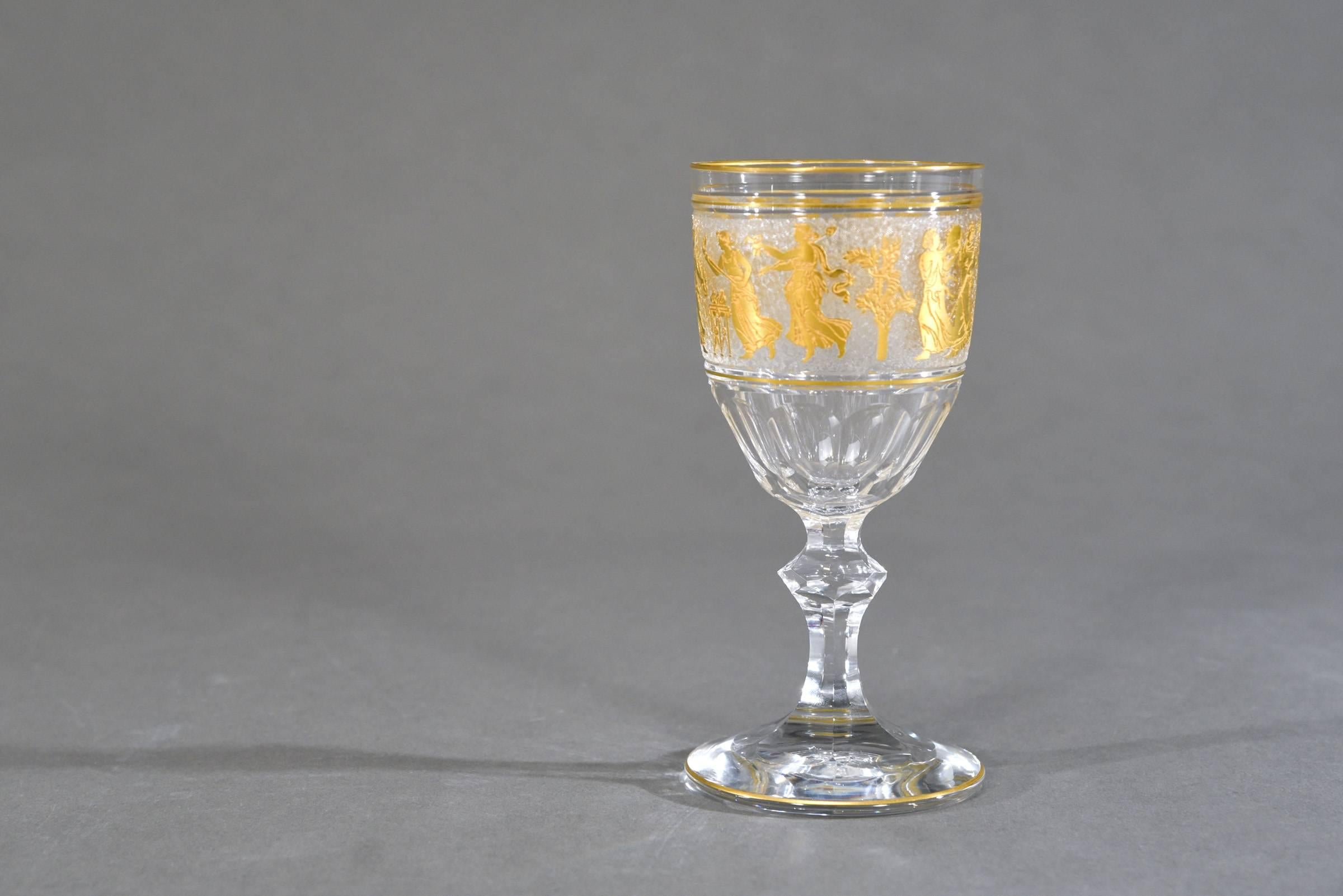 Early 20th Century Set of 12 Val St. Lambert Handblown Crystal Cameo Goblets with Gold Roman Motifs For Sale
