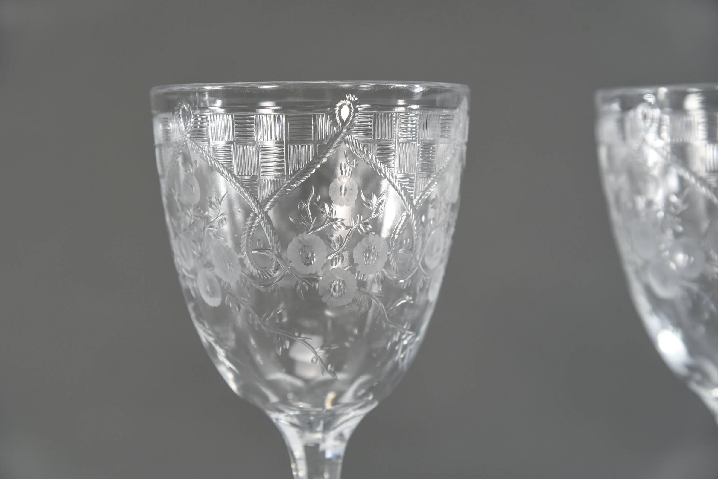 Engraved Set of 16 Webb Handblown Crystal Goblets with Art Deco Copper Wheel Engraving For Sale