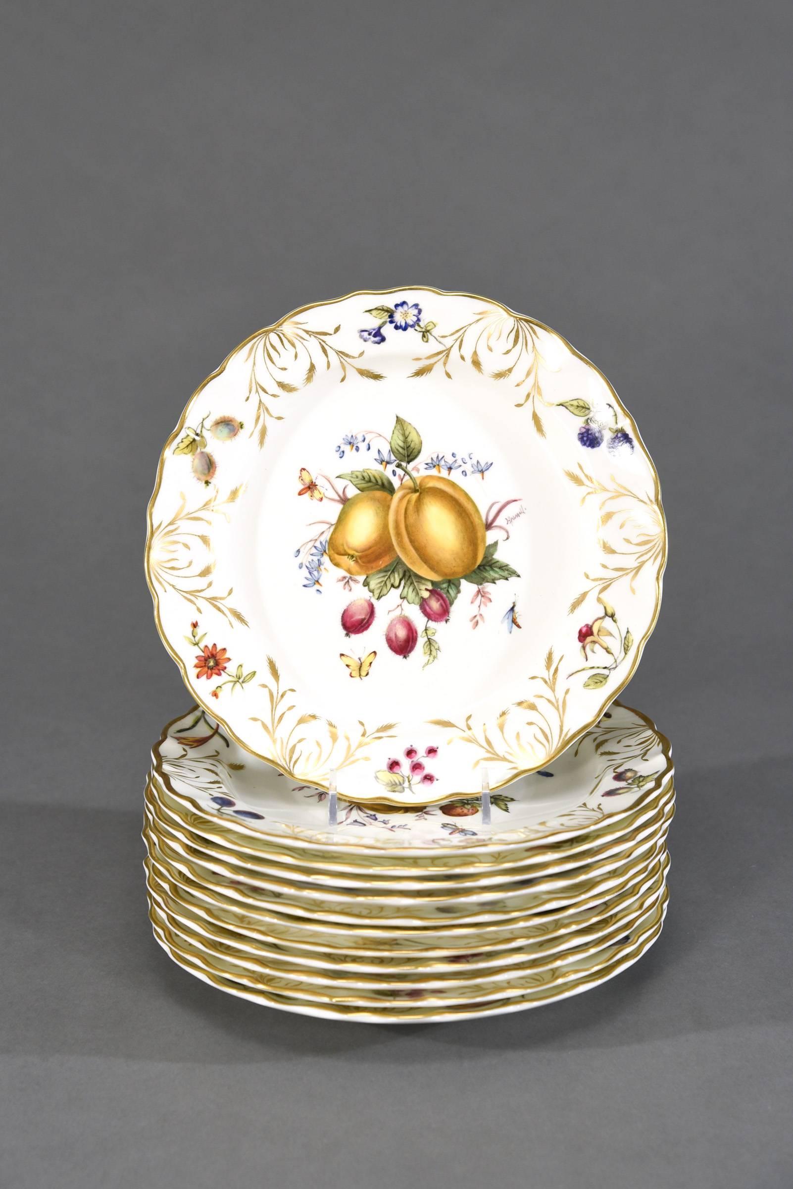 12 Royal Worcester Hand-Painted Dessert Plates with Fruit Artist Signed Hummel In Excellent Condition For Sale In Great Barrington, MA