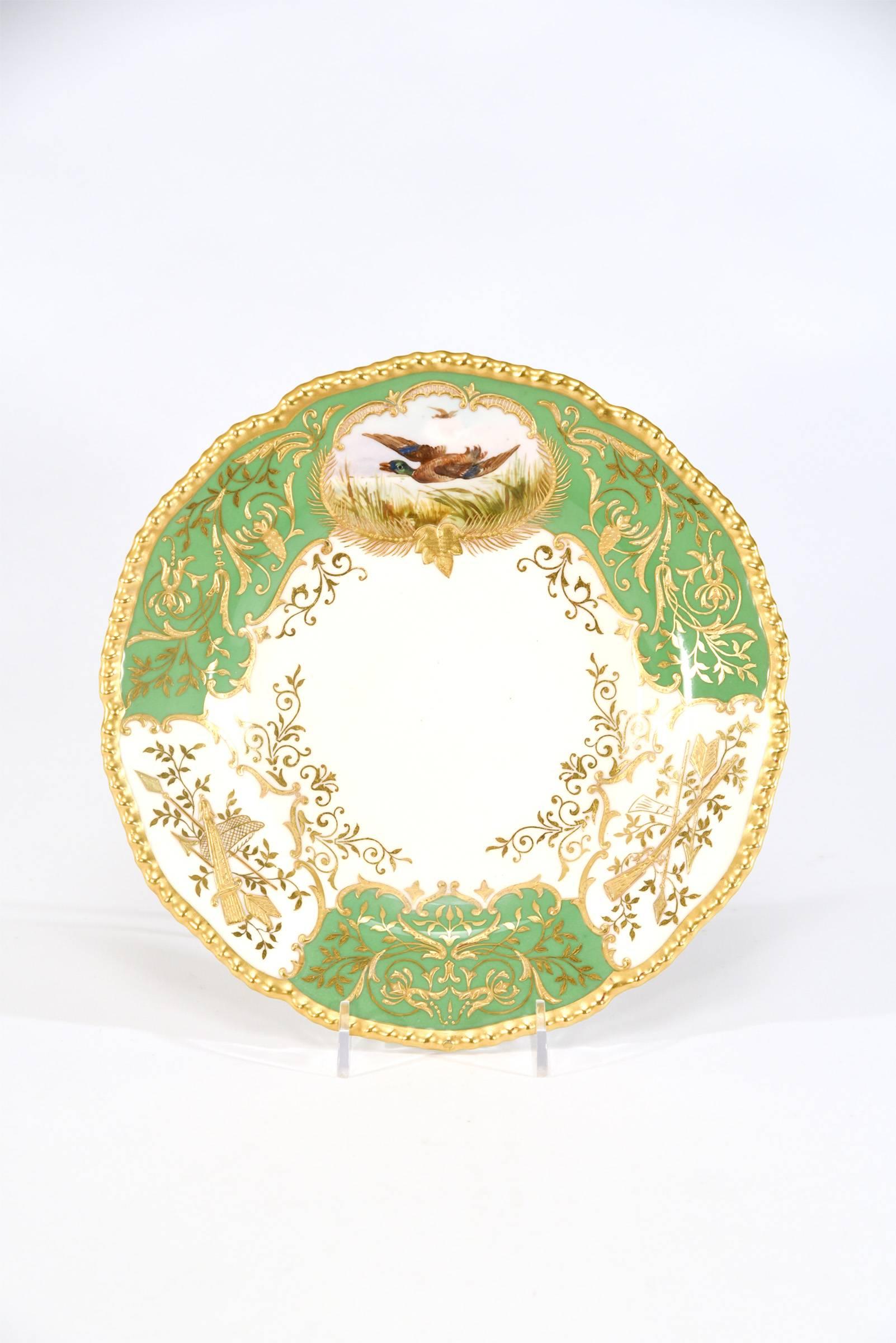 12 Coalport Green Raised Paste Gold & Hand Painted Bird Reserves & Named Birds In Excellent Condition For Sale In Great Barrington, MA