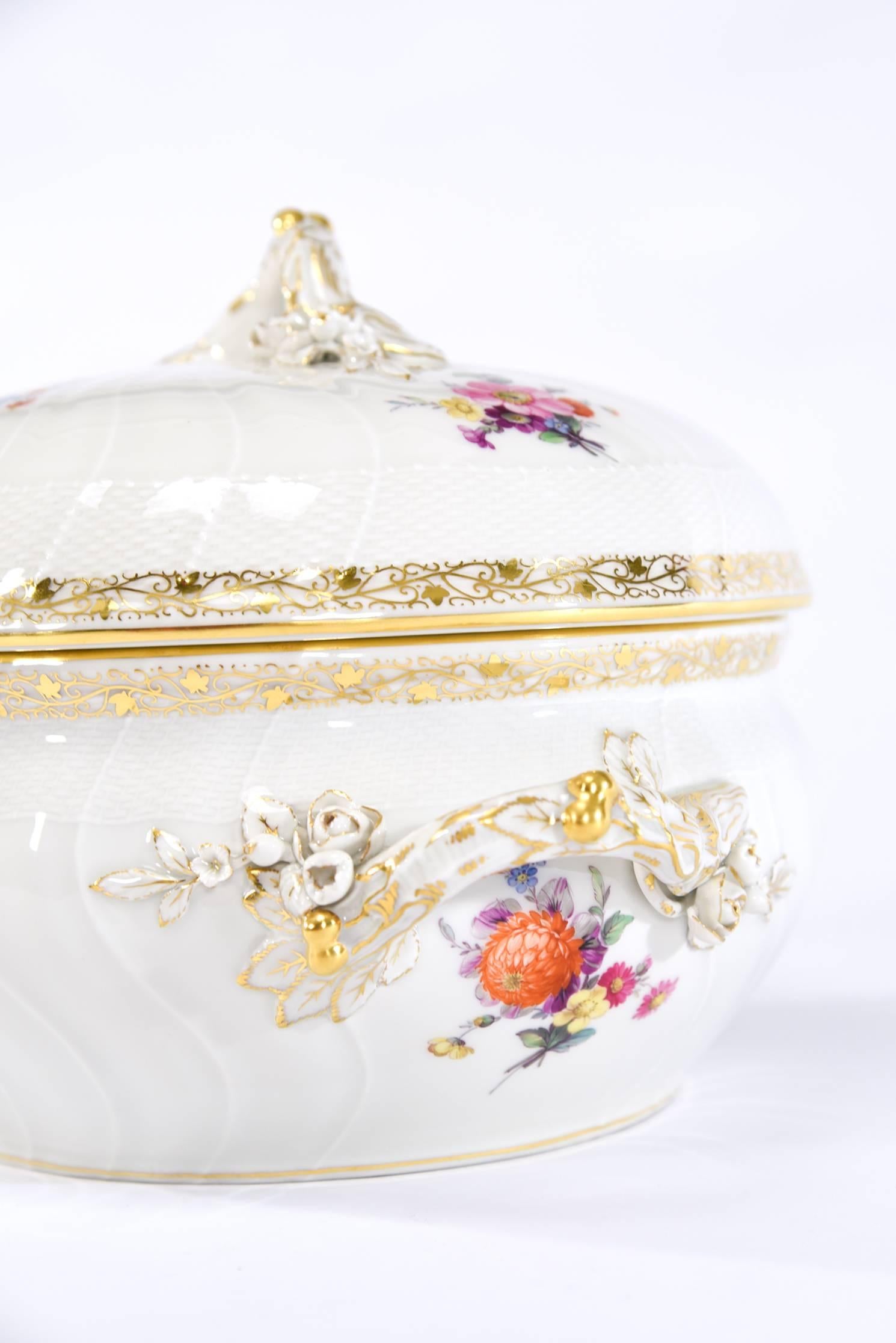 German KPM White & Gold Round Tureen with Hand Painted Floral Decoration Molded Relief For Sale