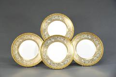 Lote de 12 Platos Bola de Porcelana con Borde Dorado Minton