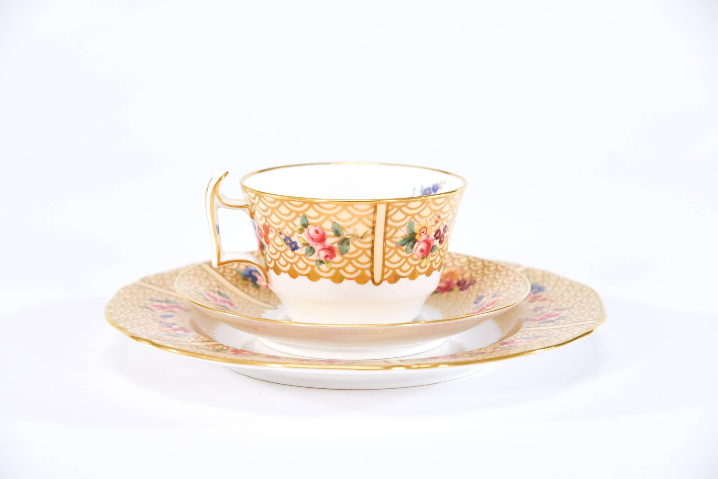 20th Century Copeland Spode for Tiffany Dessert & Tea Set for 12 Floral Japonesque Service  For Sale