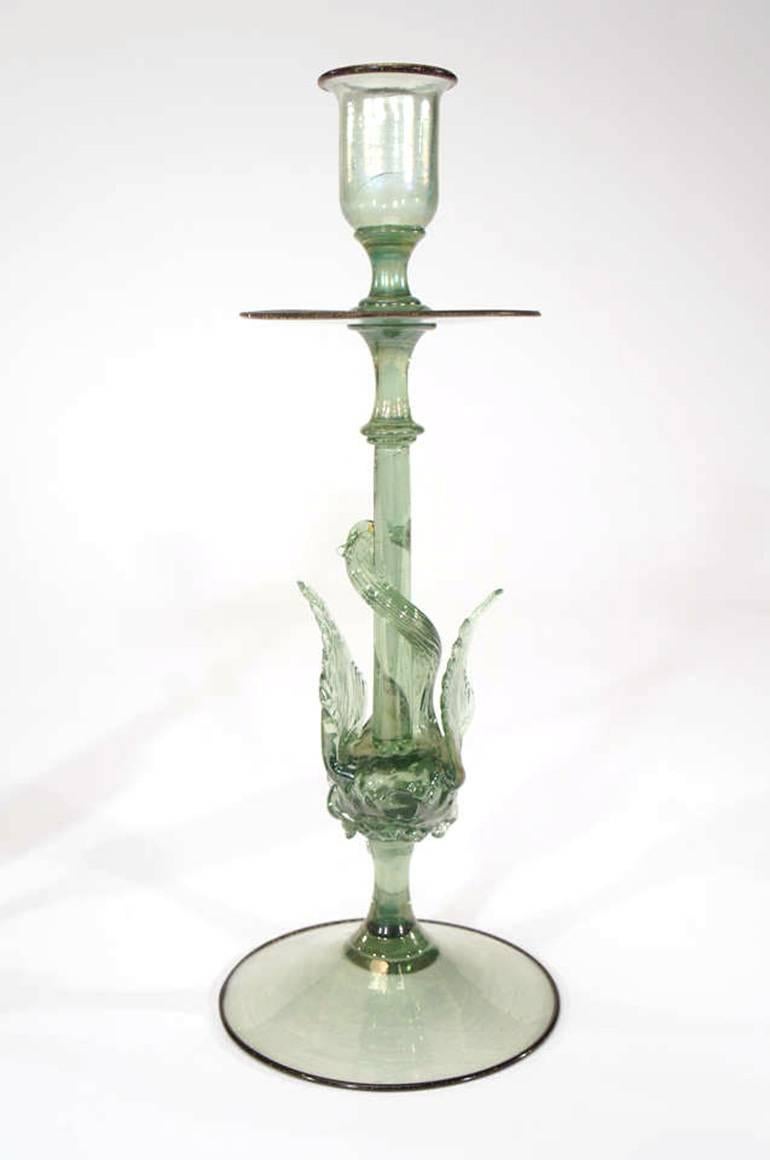 italien Paire de chandeliers figuratifs en forme de cygne vénitien soufflé à la main de Salviati en vente