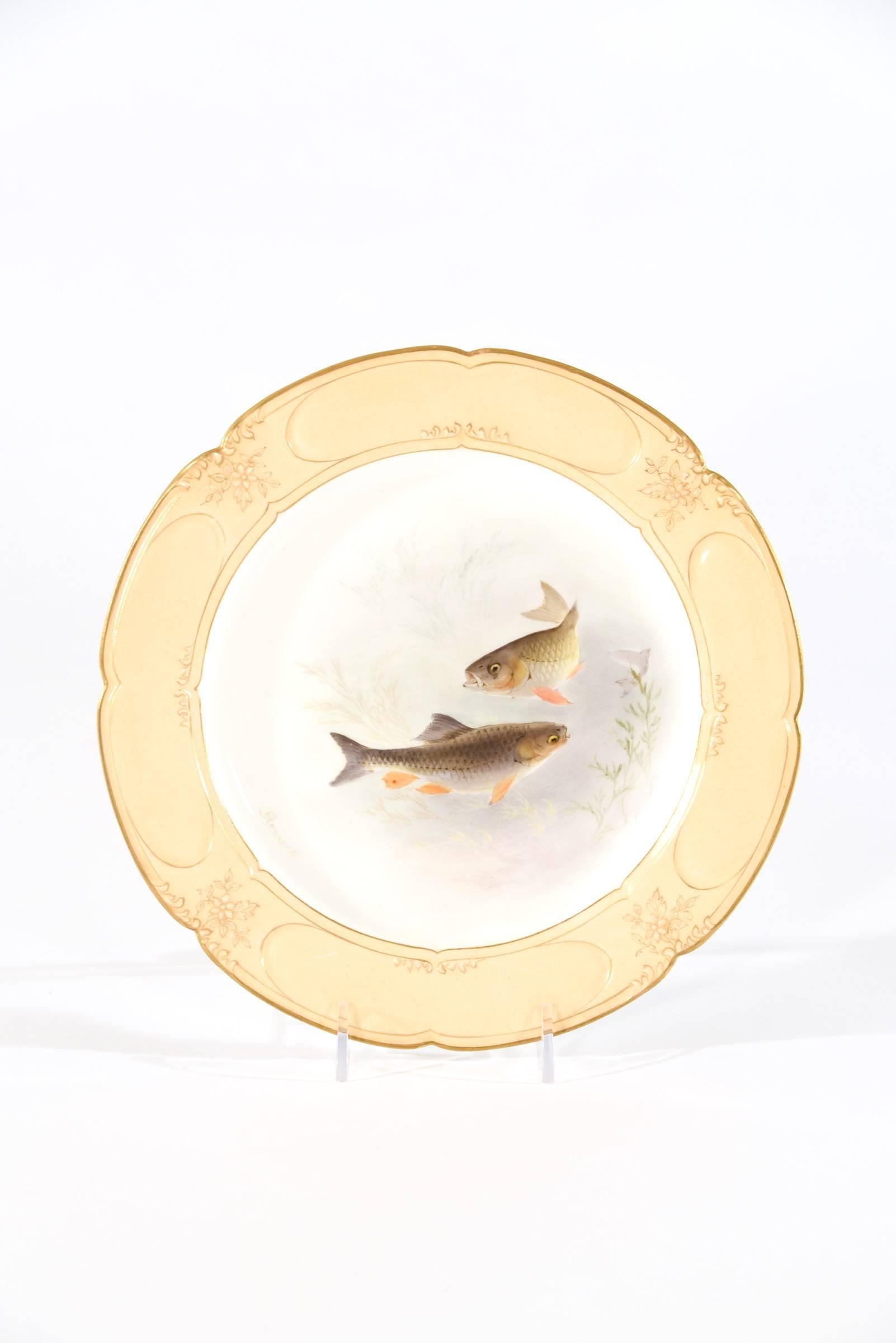 English Set of 12 Doulton Burslem Hand-Painted Artist Signed Fish Plates, 19th Century For Sale