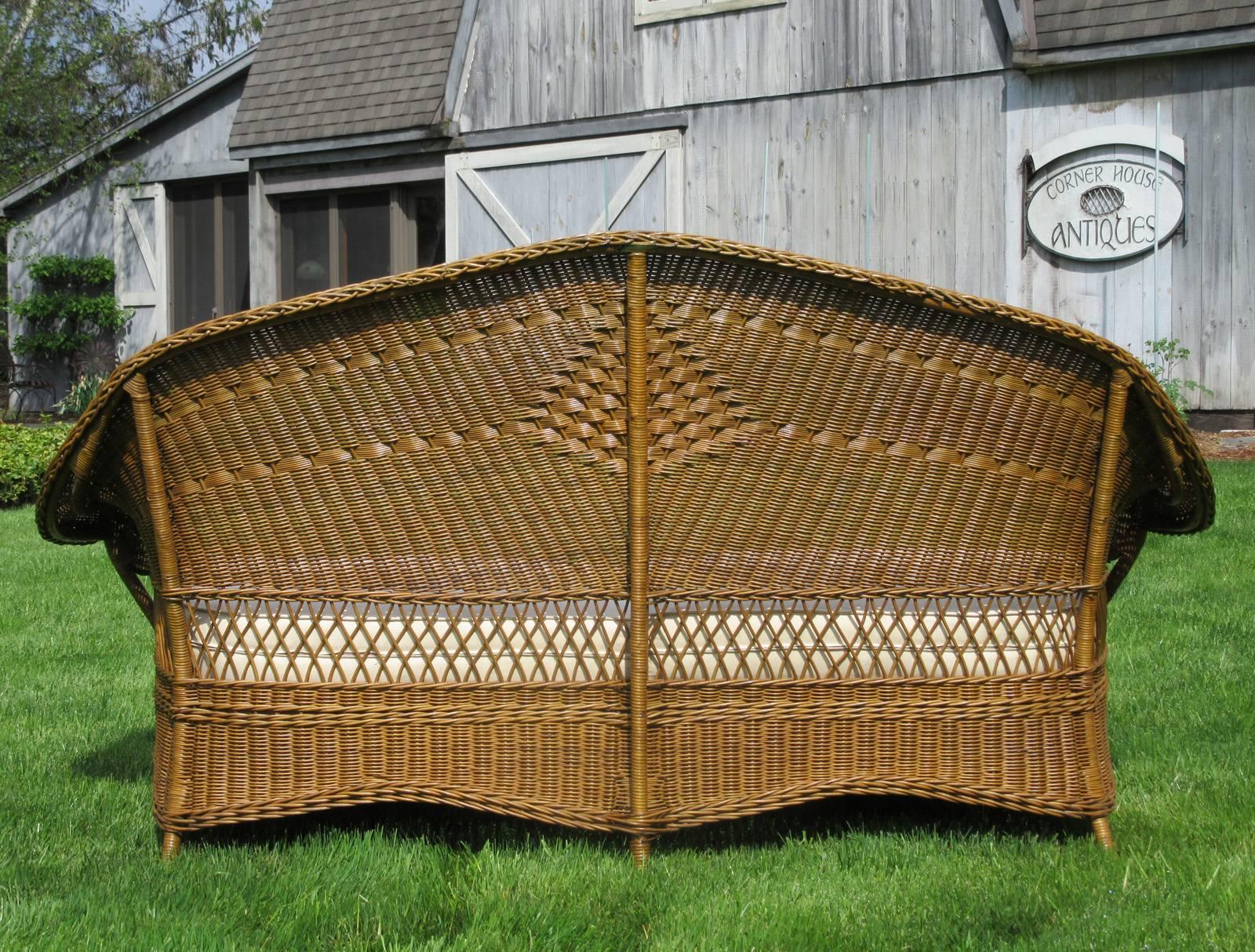 Art Deco Wicker Set In Excellent Condition For Sale In Sheffield, MA