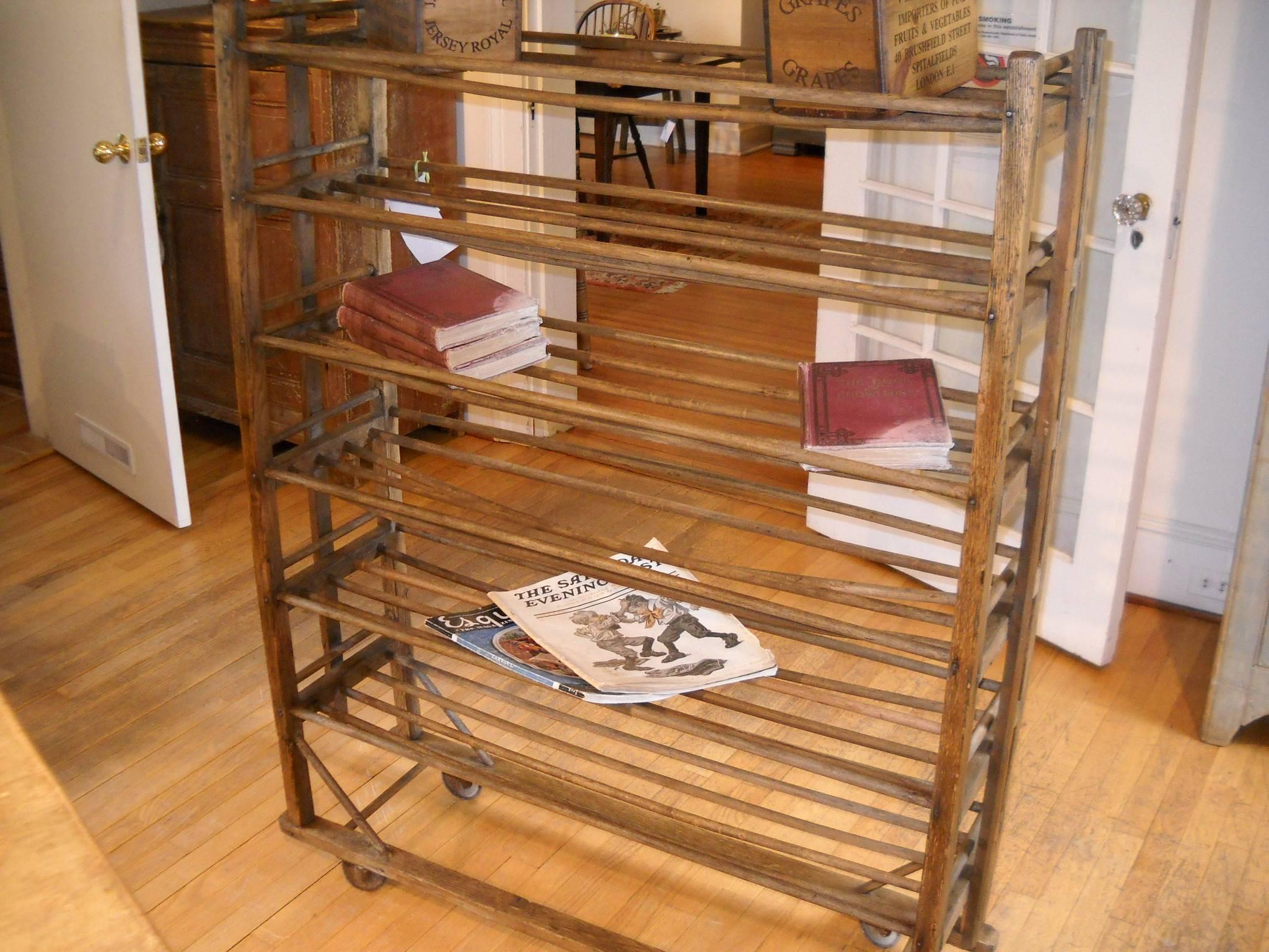 Shoe Drying Rack In Good Condition In Sheffield, MA