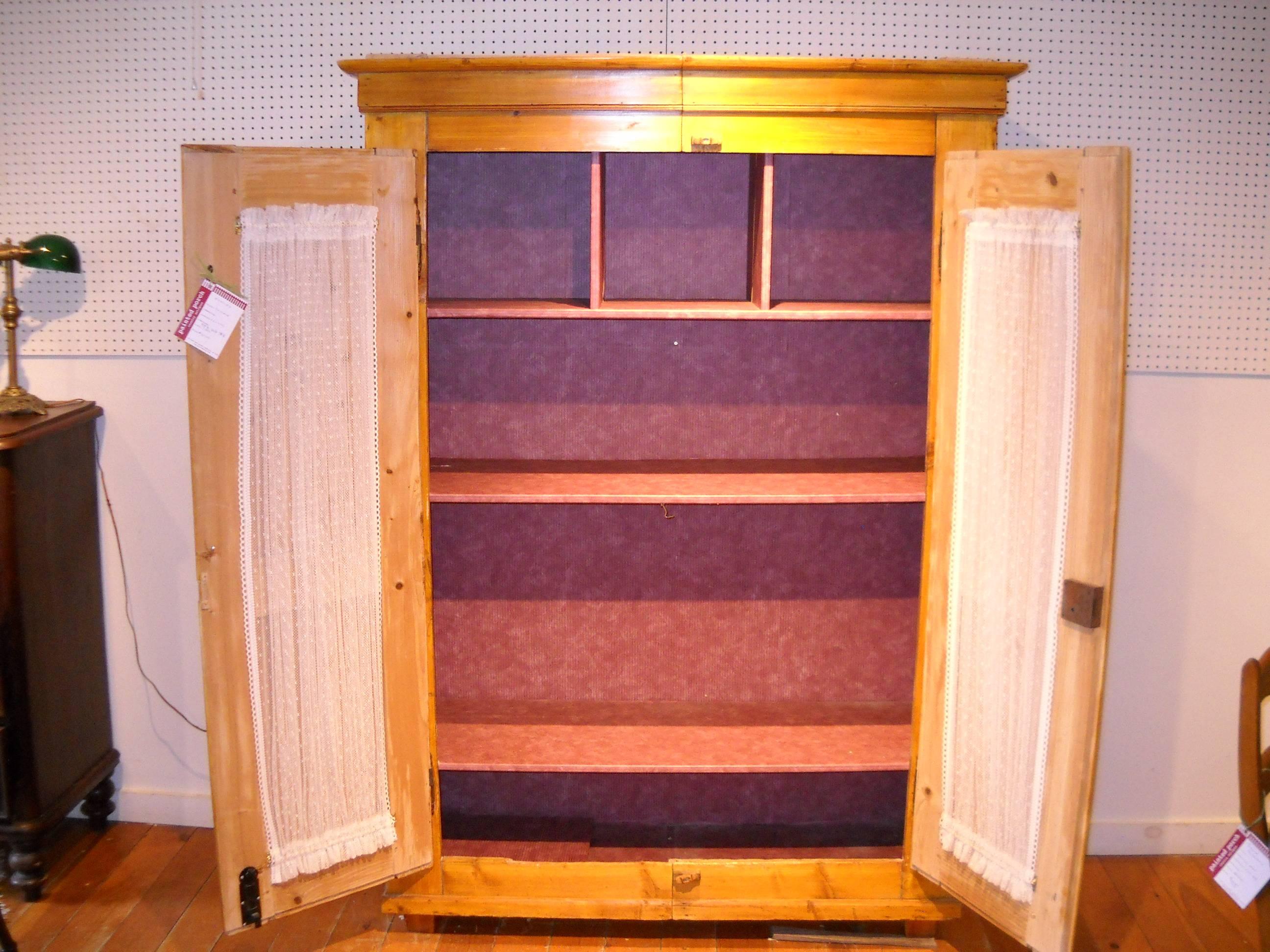 Two-Door English Pine Armoire In Good Condition In Sheffield, MA