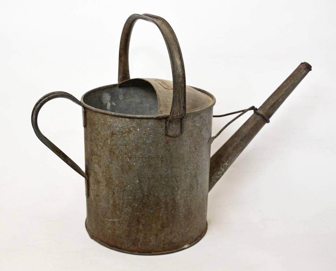 old fashioned watering can