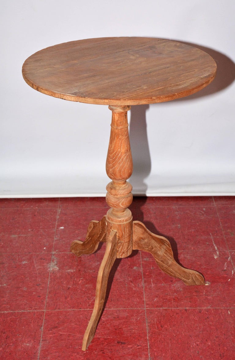 Antique Round Teak Pedestal Side Table For At 1stdibs Gustavian Antique Round Teak Pedestal Side Table For