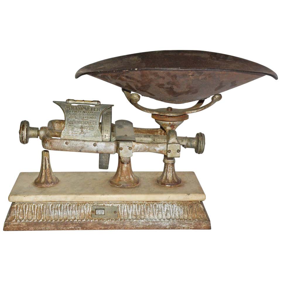 Antique Doctors Standing Scale For Sale at 1stdibs