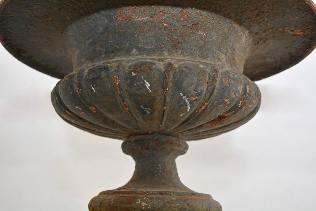cast iron garden urns