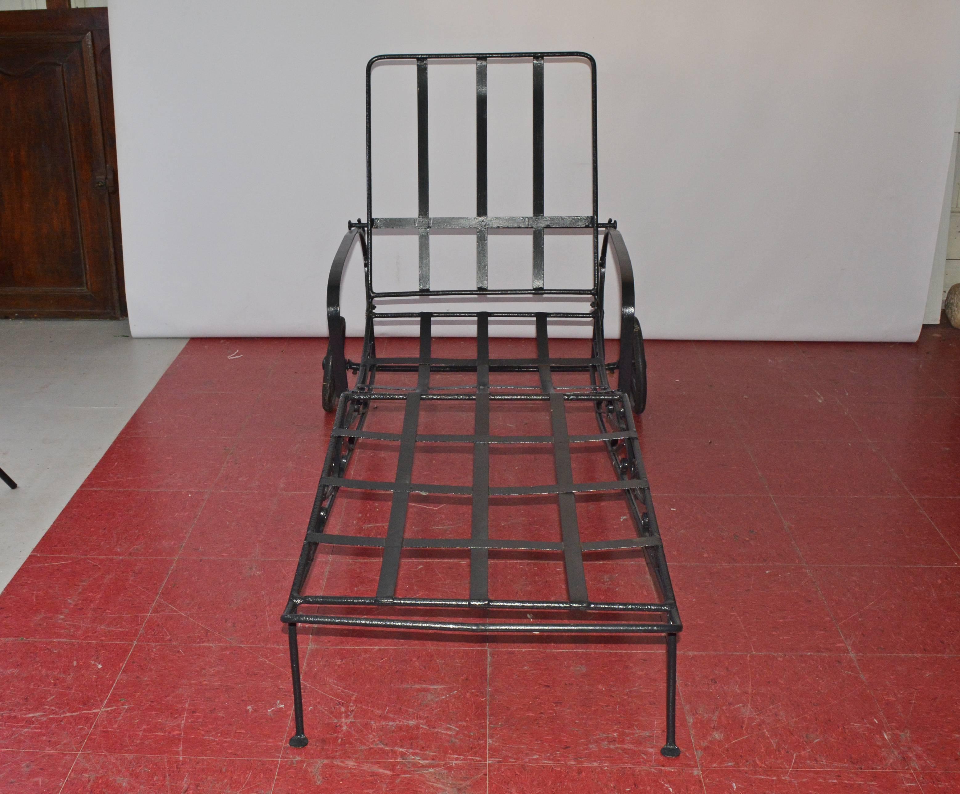 vintage wrought iron chaise lounge
