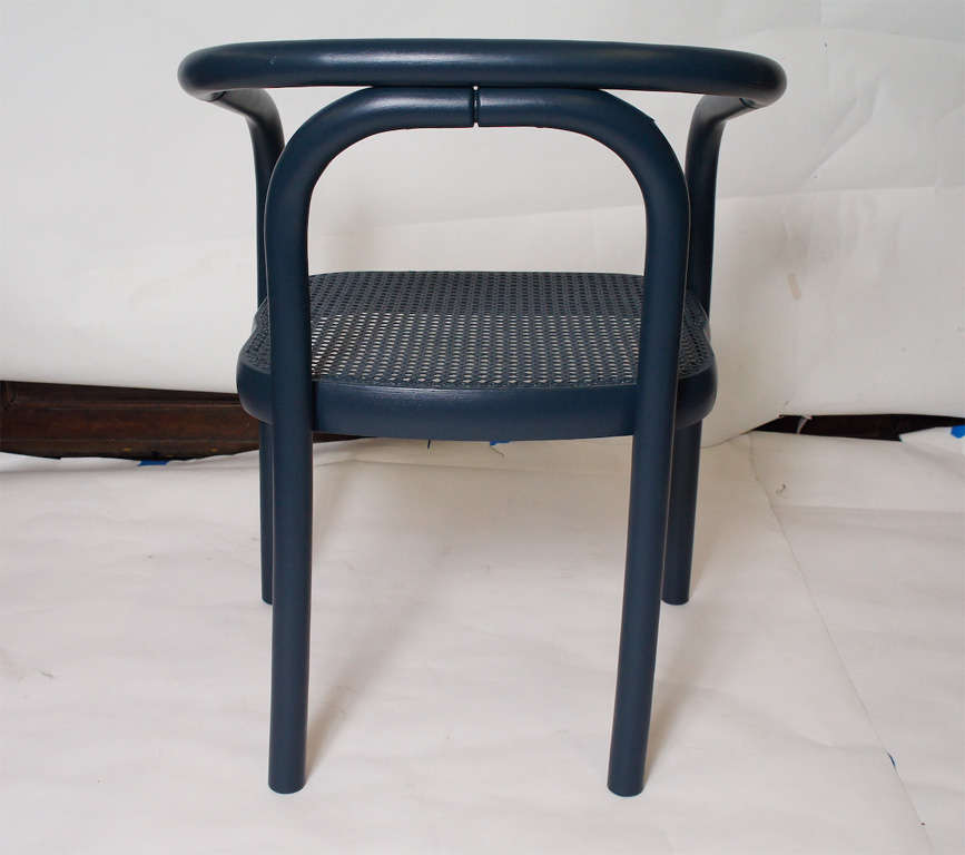Set of Four Navy Painted Bentwood Armchairs In Excellent Condition In Sheffield, MA