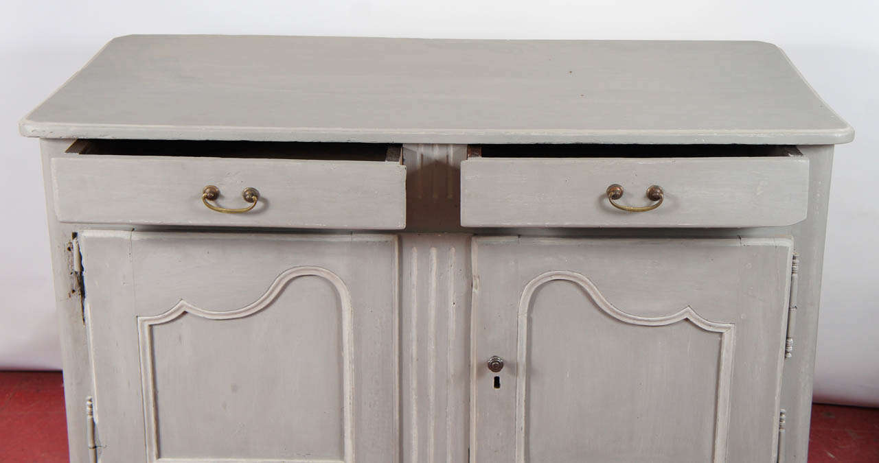 Gustaviano Credenza provinciale francese del XIX secolo in vendita