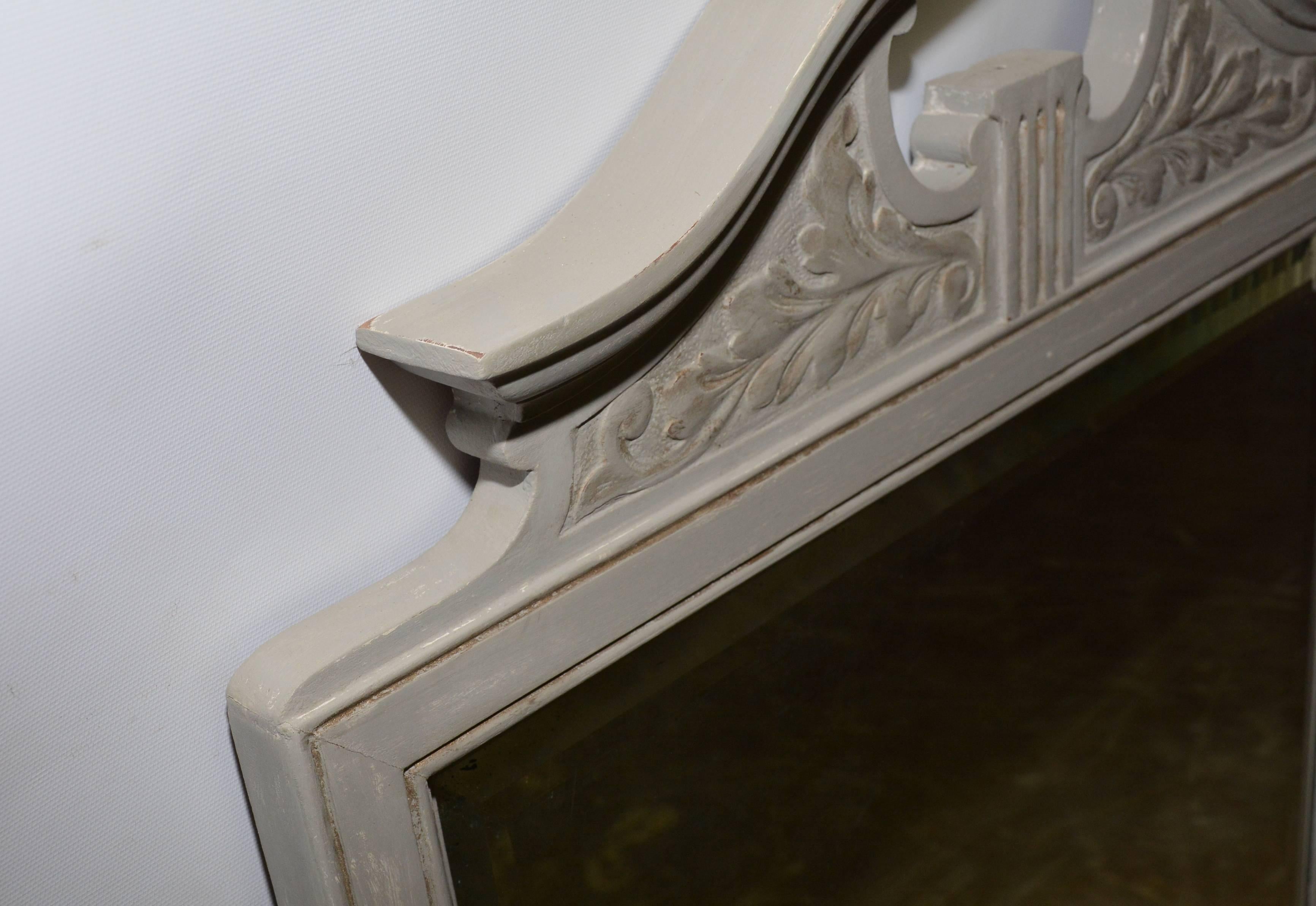 American Vintage Federal Style Square Mirror with Broken Arch Pediment