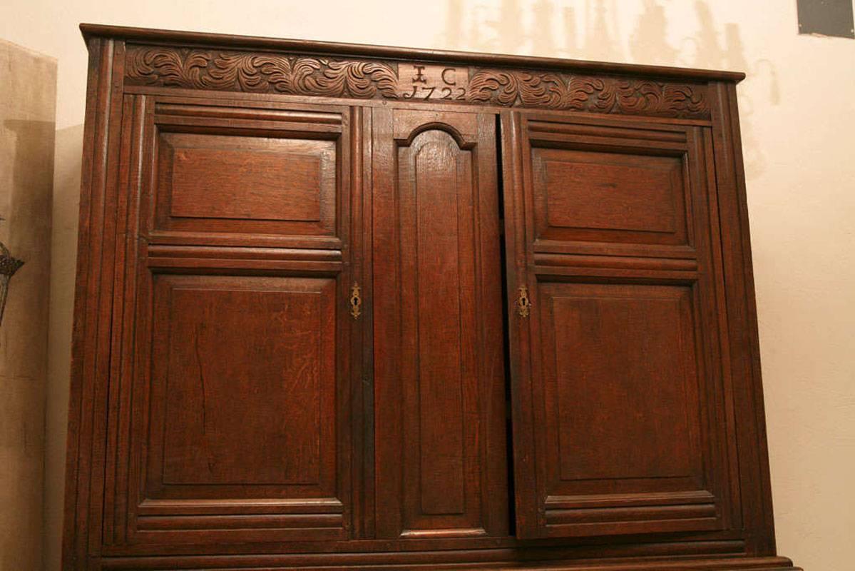 English Georgian Linen Press