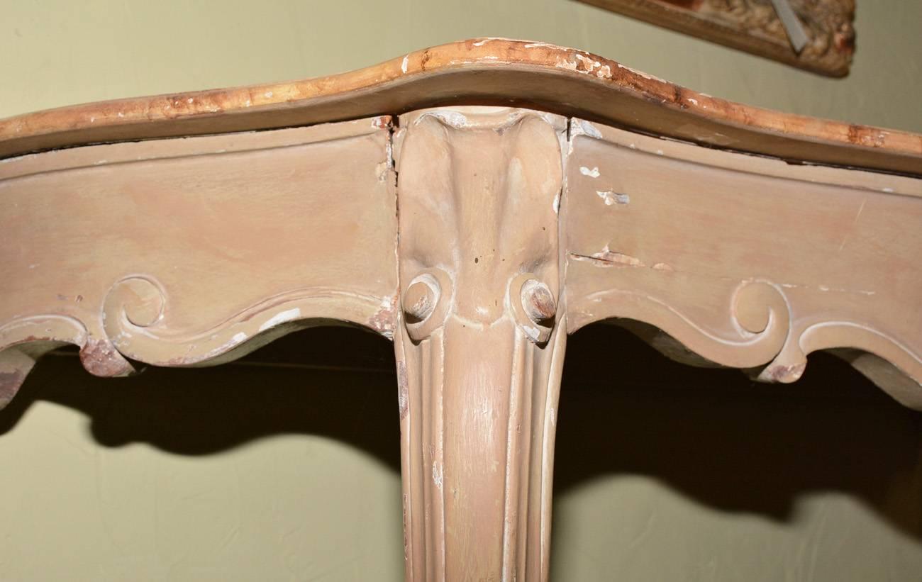 italien Ancienne table console vénitienne peinte de style rococo en vente