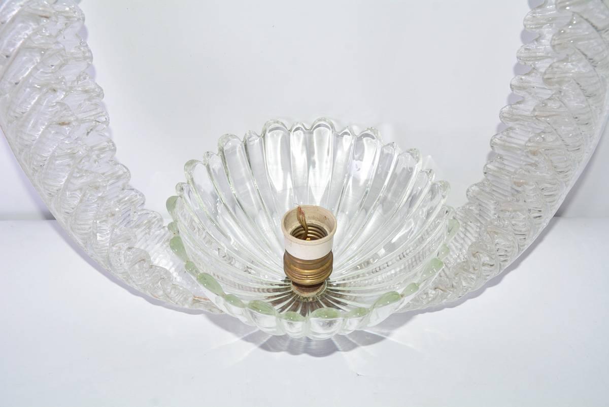 Eleganter italienischer Venini Kronleuchter in Form einer Laterne aus venezianischem Kristallglas.