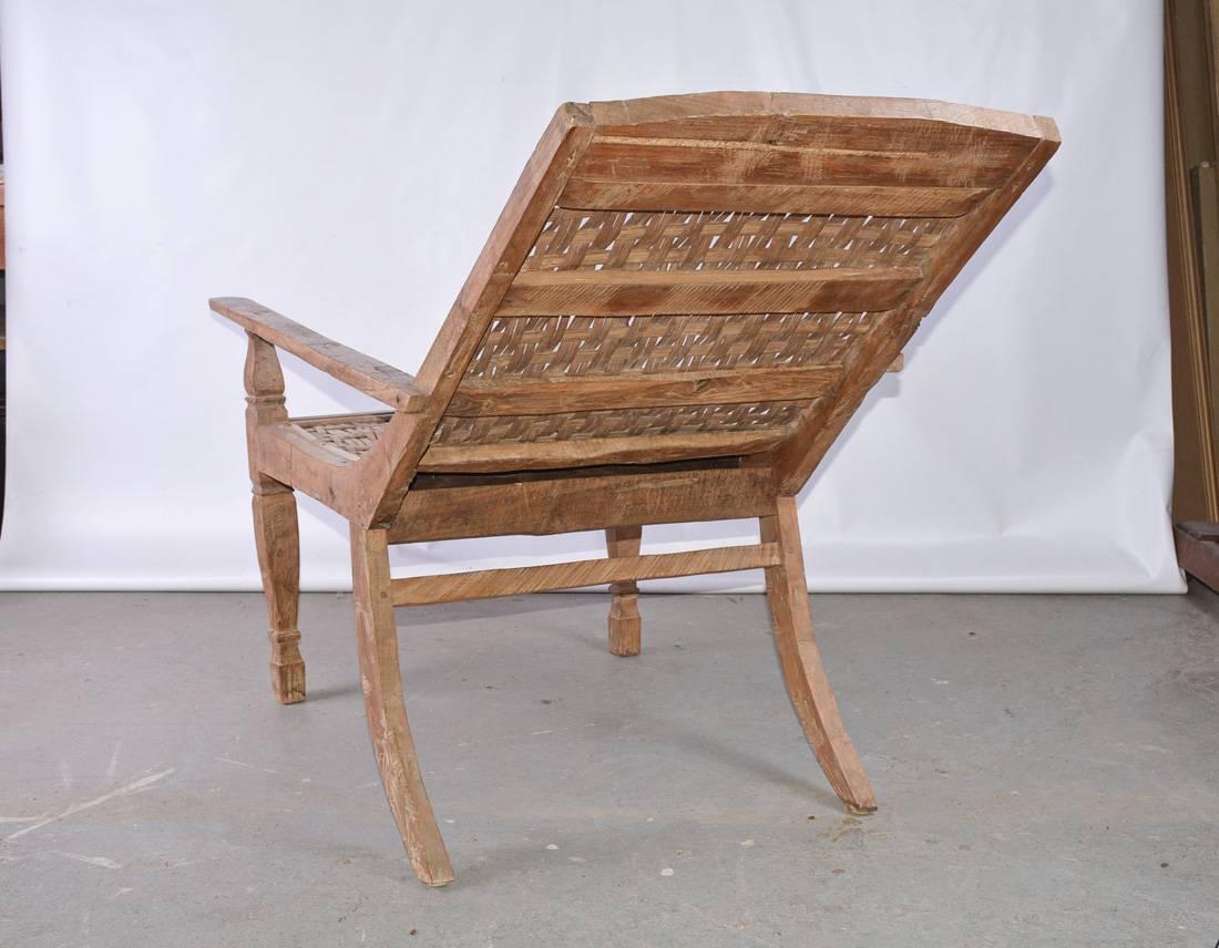 Anglo-Indian Teak Plantation Chair In Good Condition For Sale In Sheffield, MA