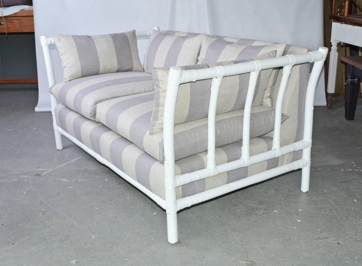 Mid-Century Modern Midcentury Porch or Sun Room Upholstered Loveseat For Sale