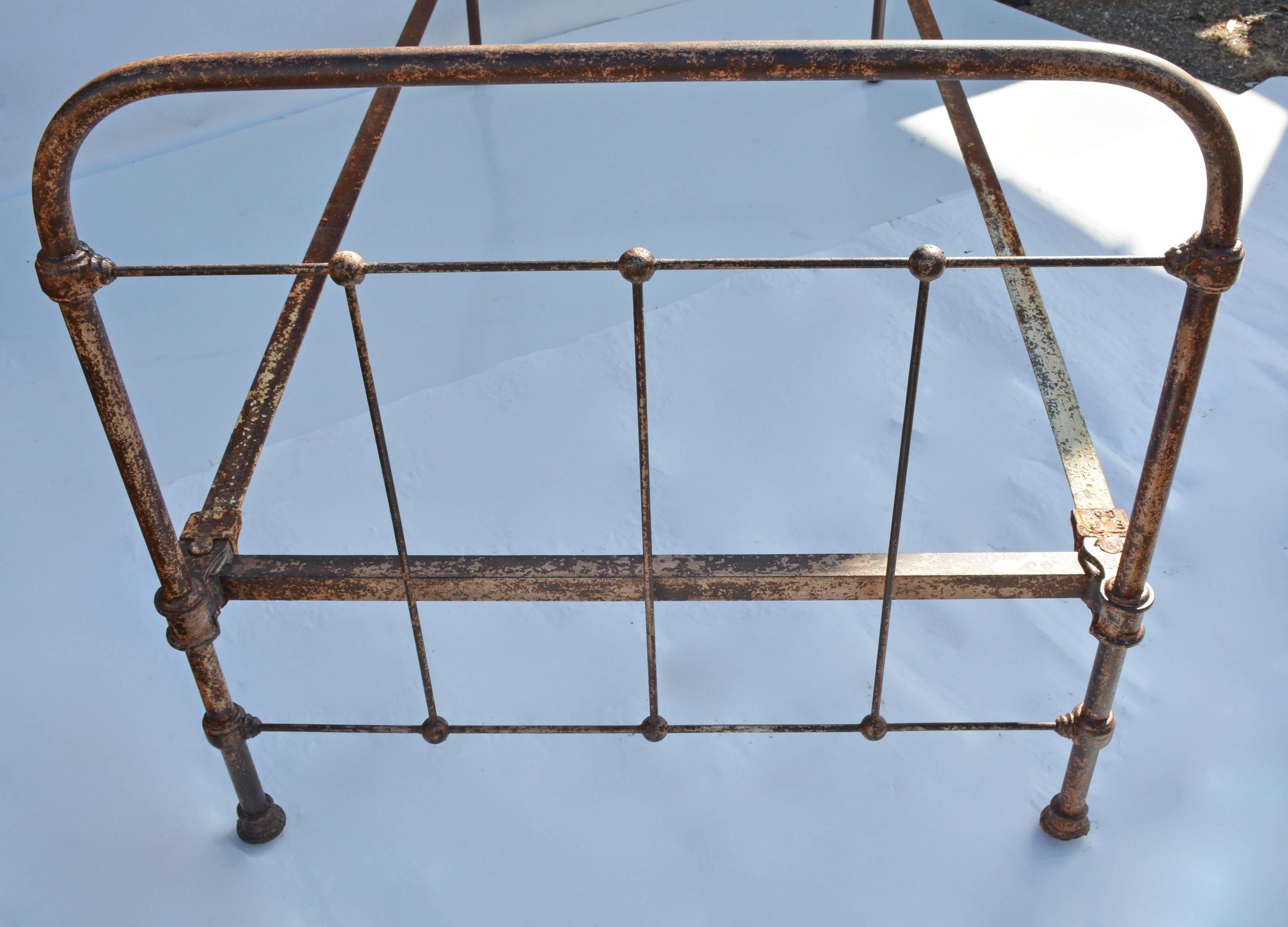 Victorian Single Iron Bed In Distressed Condition In Sheffield, MA