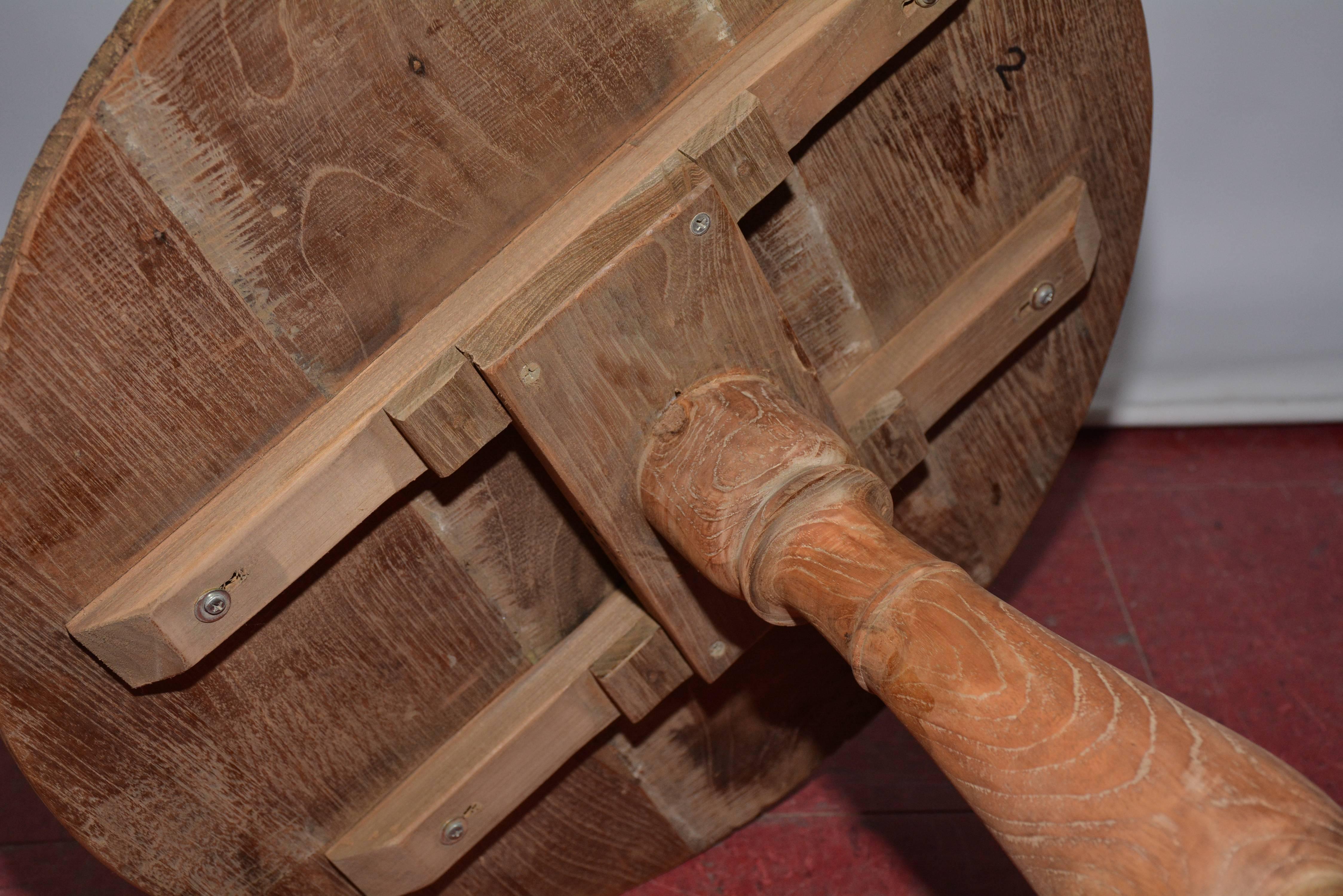Antique Round Teak Pedestal Table In Good Condition In Sheffield, MA