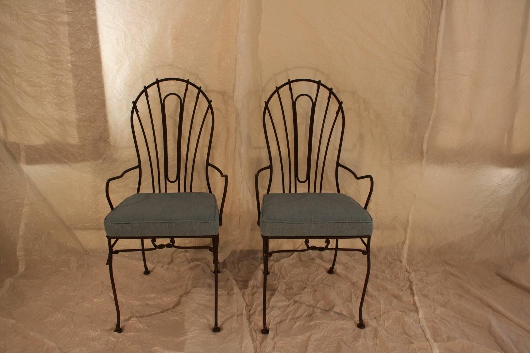 wrought iron chairs indoor
