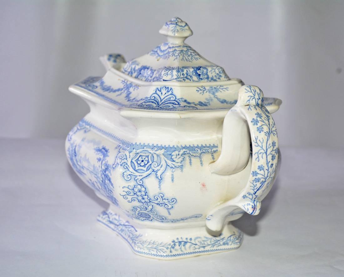 Early Victorian Classic English Ceramic Tea Set