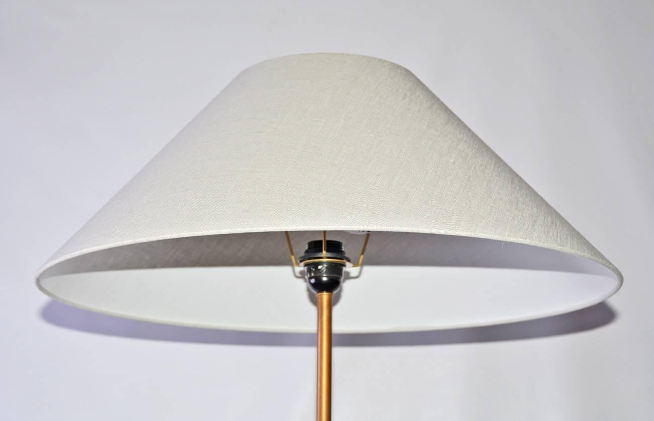 Italian Giltwood Standing Floor Lamp For Sale 1