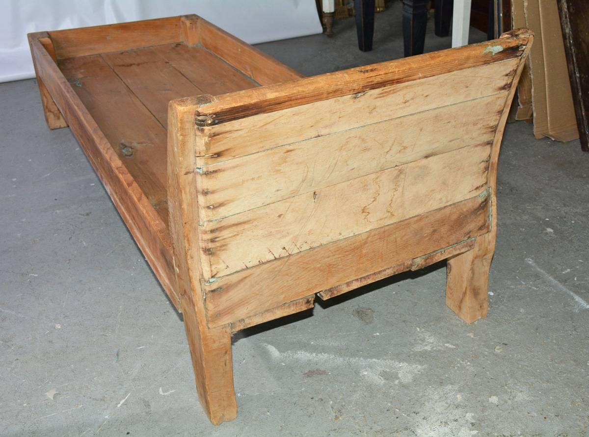 19th Century Antique Rustic Provincial Pine Daybed