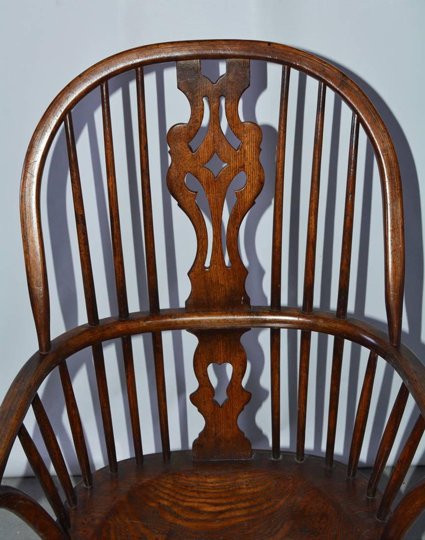 Set of Eight Georgian Style Windsor Dining Chairs 1