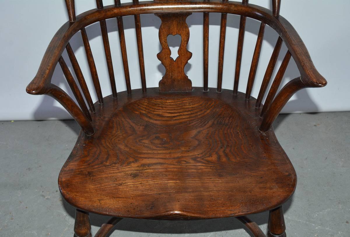 Set of Eight Georgian Style Windsor Dining Chairs 2