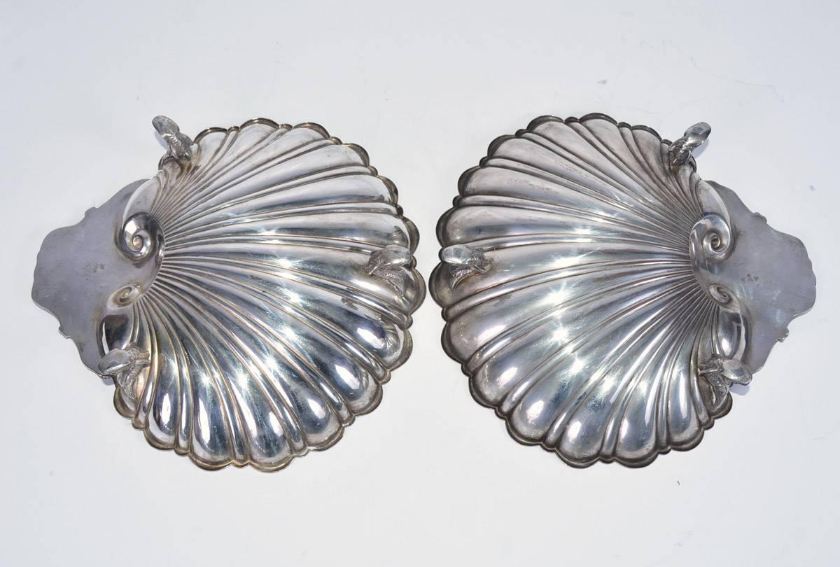 Pair of 19th Century British Silver Plated Scallop Shell Serving Dishes 2