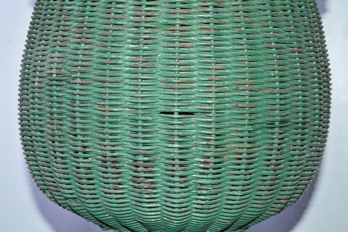 wicker plant holder