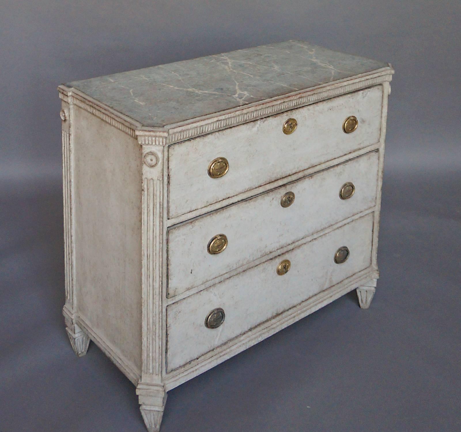 Painted Swedish Neoclassical Chest of Drawers For Sale