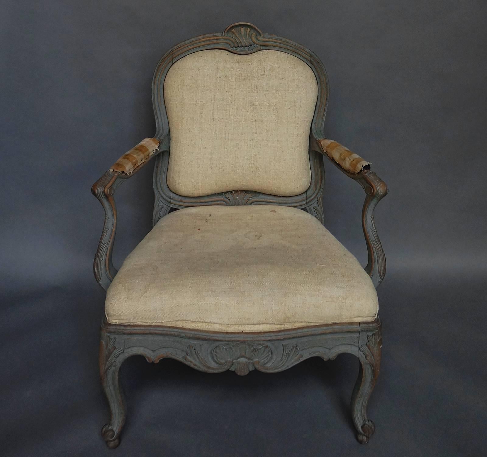 Rococo Pair of Swedish Armchairs from the Bibby Estate in Södermanland For Sale