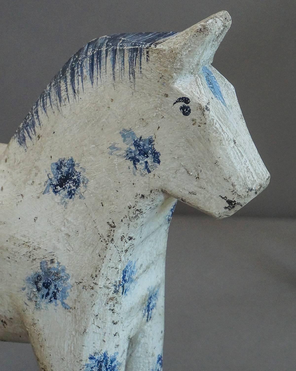 Carved Pair of Dalecarlian or Dala Horses with Blue Dots