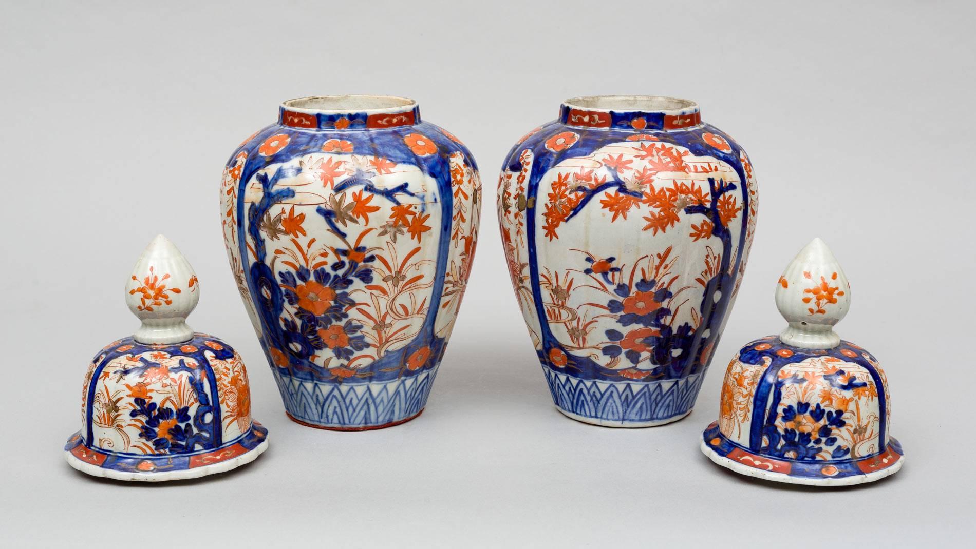 Glazed Pair of Imari Vases with Lids For Sale