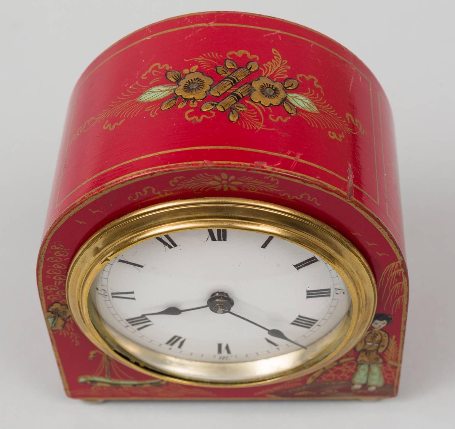 Red Chinoiserie Desk Clock In Excellent Condition In Sheffield, MA