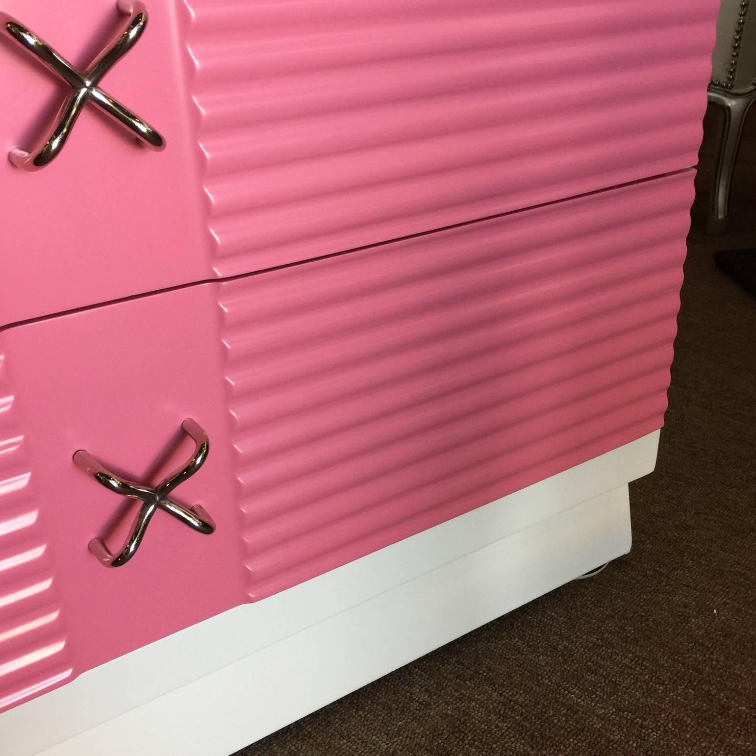 pink and white drawers
