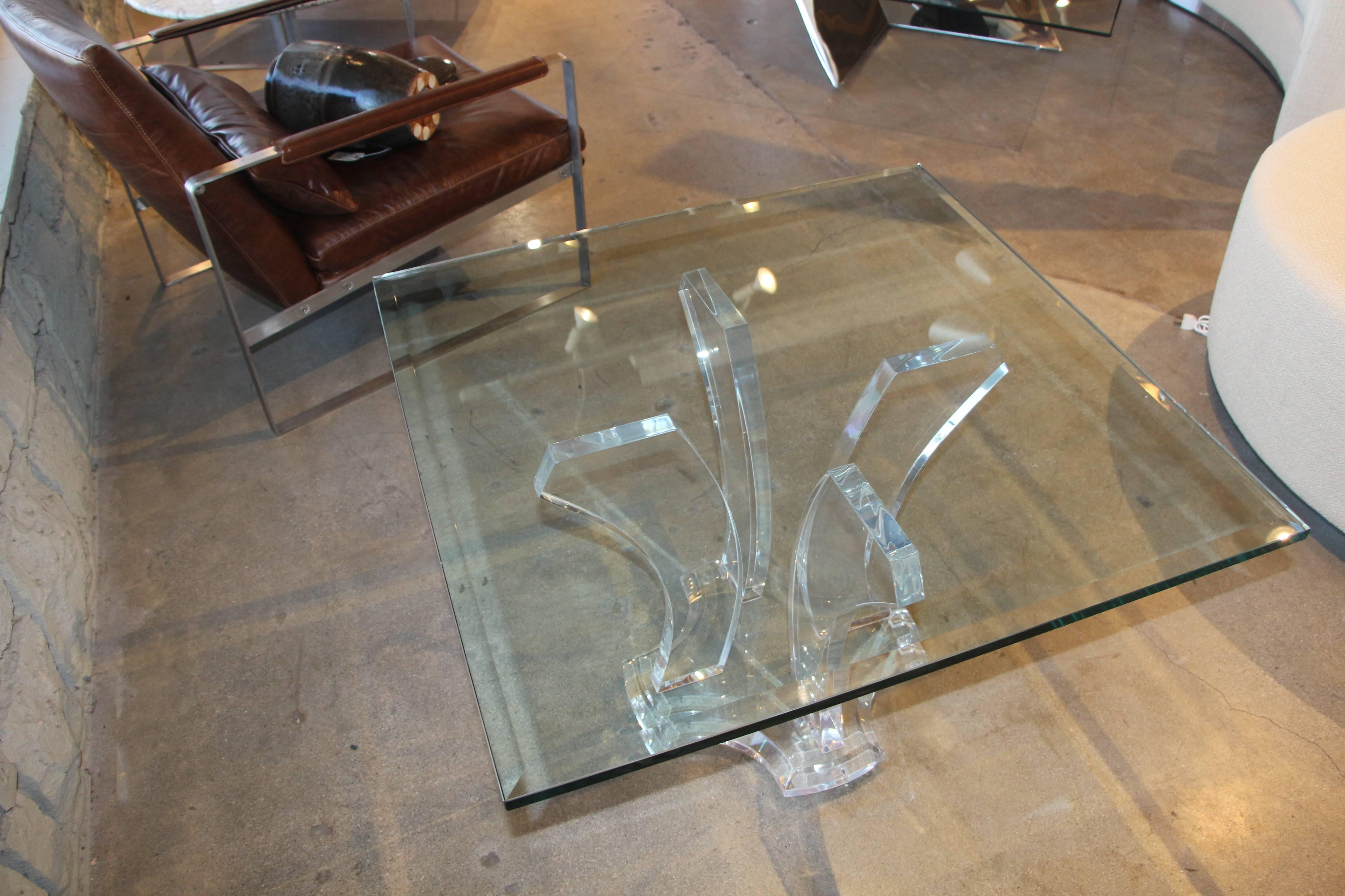 Jeffrey Bigelow Lucite and Glass Coffee Table In Good Condition For Sale In Palm Springs, CA