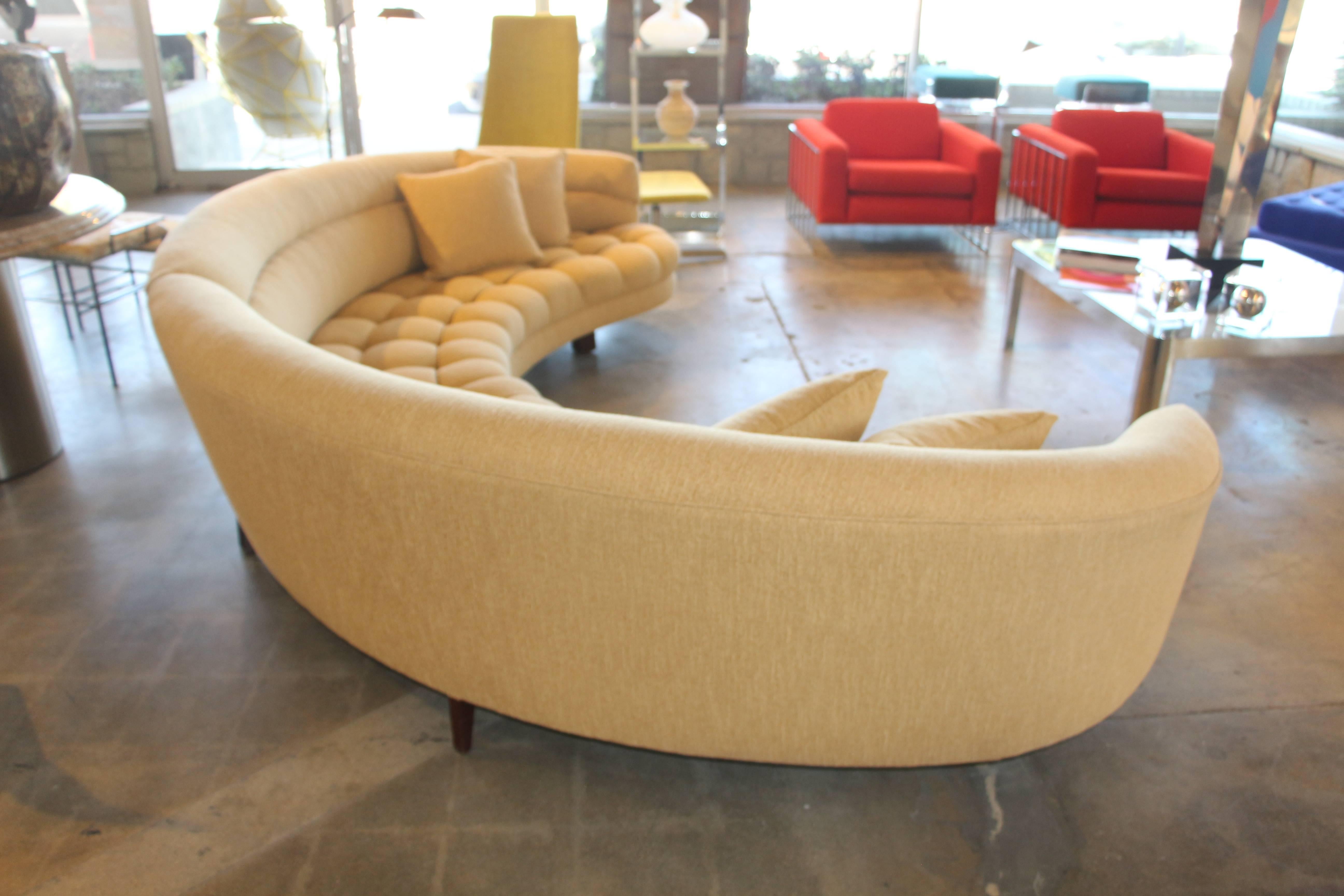 American Stunning Tufted Round Sectional Sofa