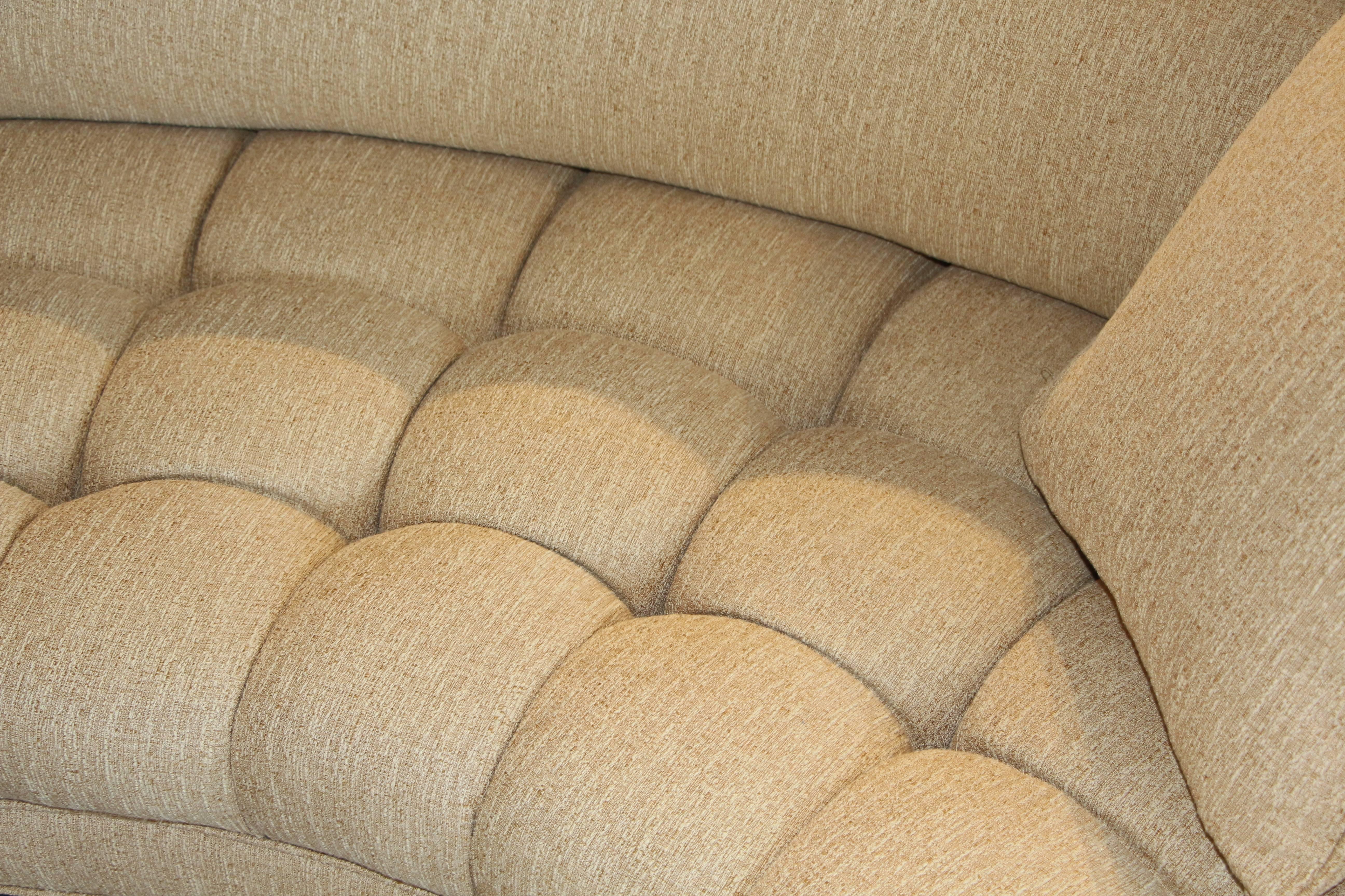 Stunning Tufted Round Sectional Sofa 3
