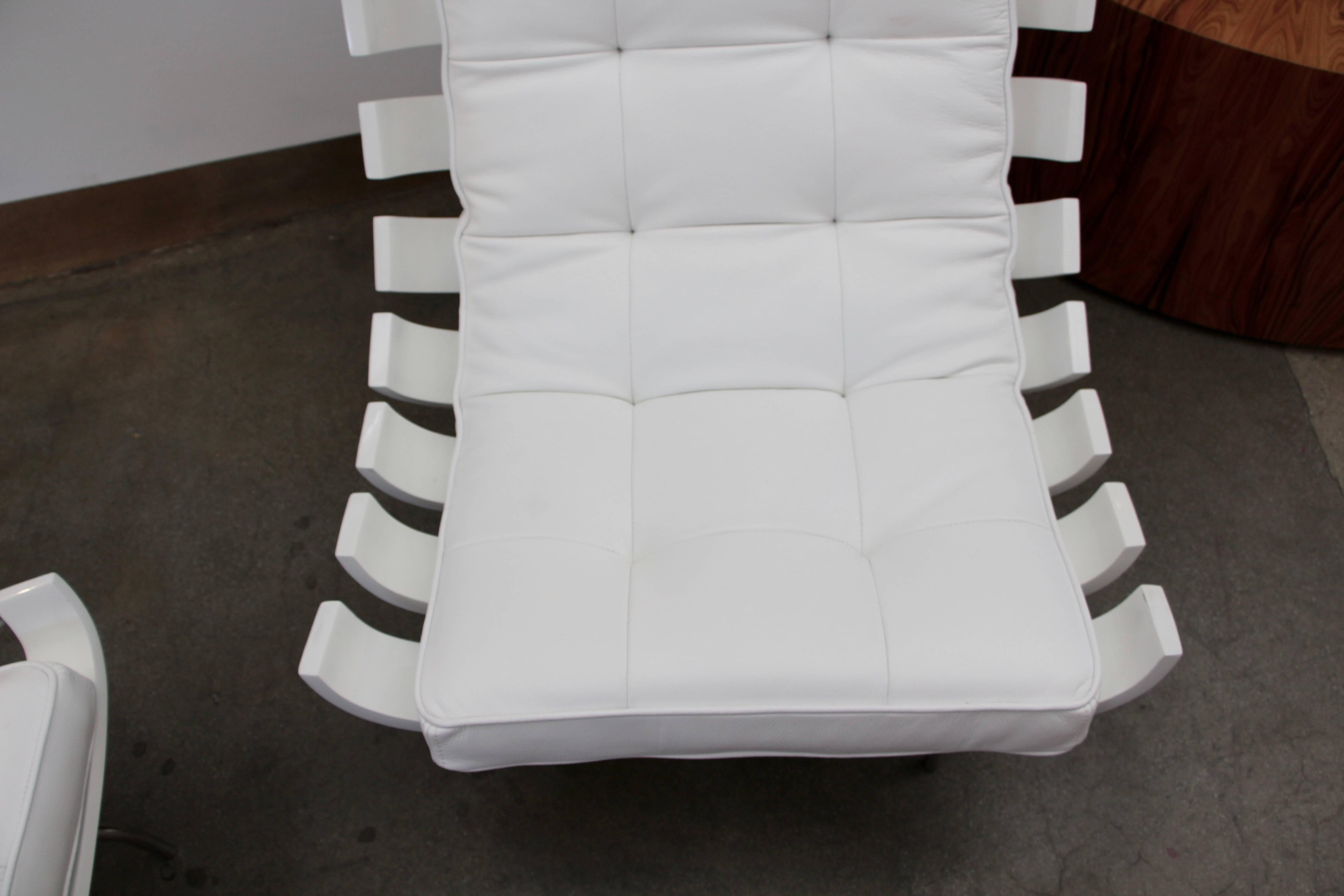 luxury leather chairs