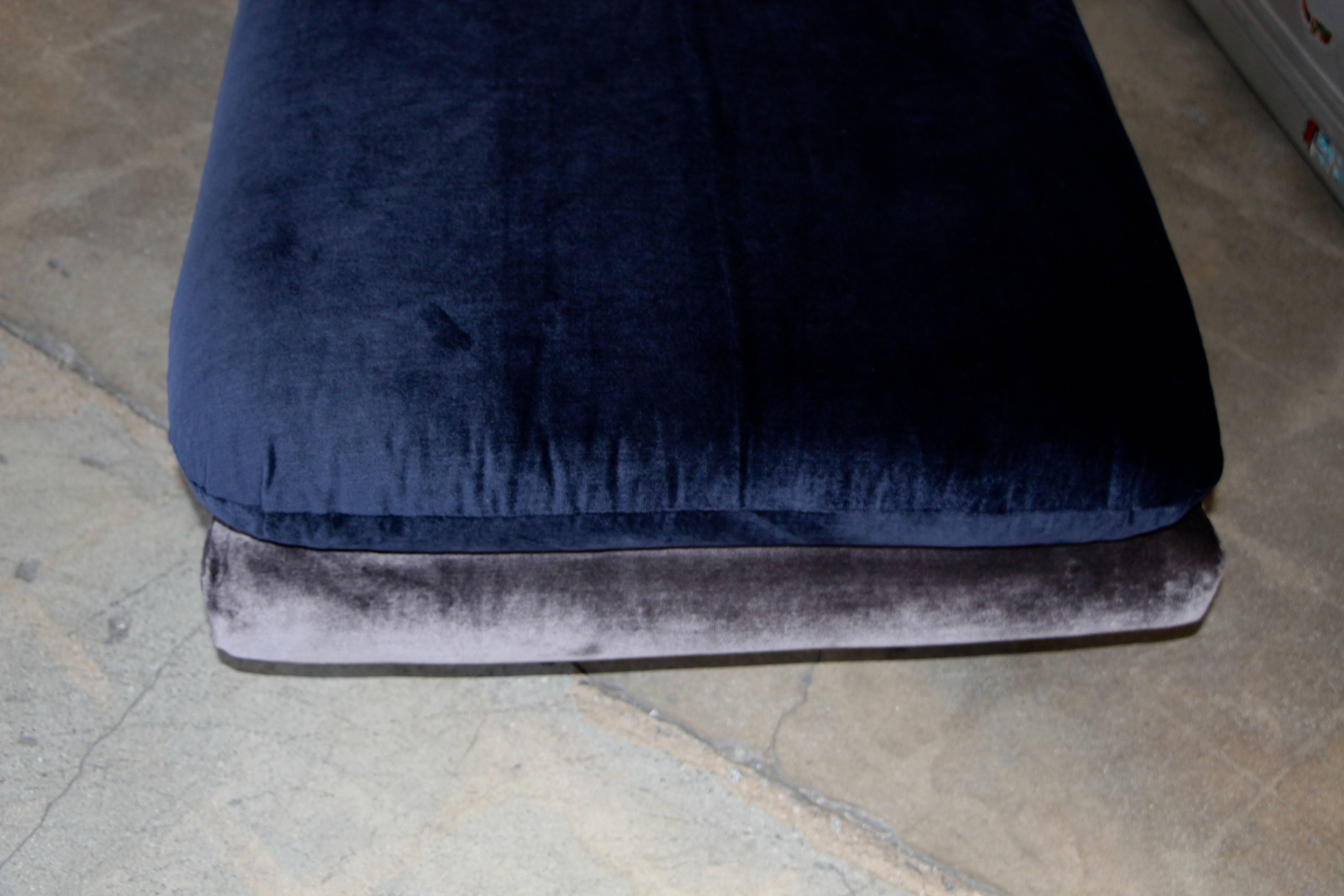 A comfortable Preview furniture chaise longue reupholstered in Calvin Klein cotton velvet. An elegant addition to any room. Nicely contrasting colors and very comfortable. Please see the detailed pictures of the detail work and buttons.