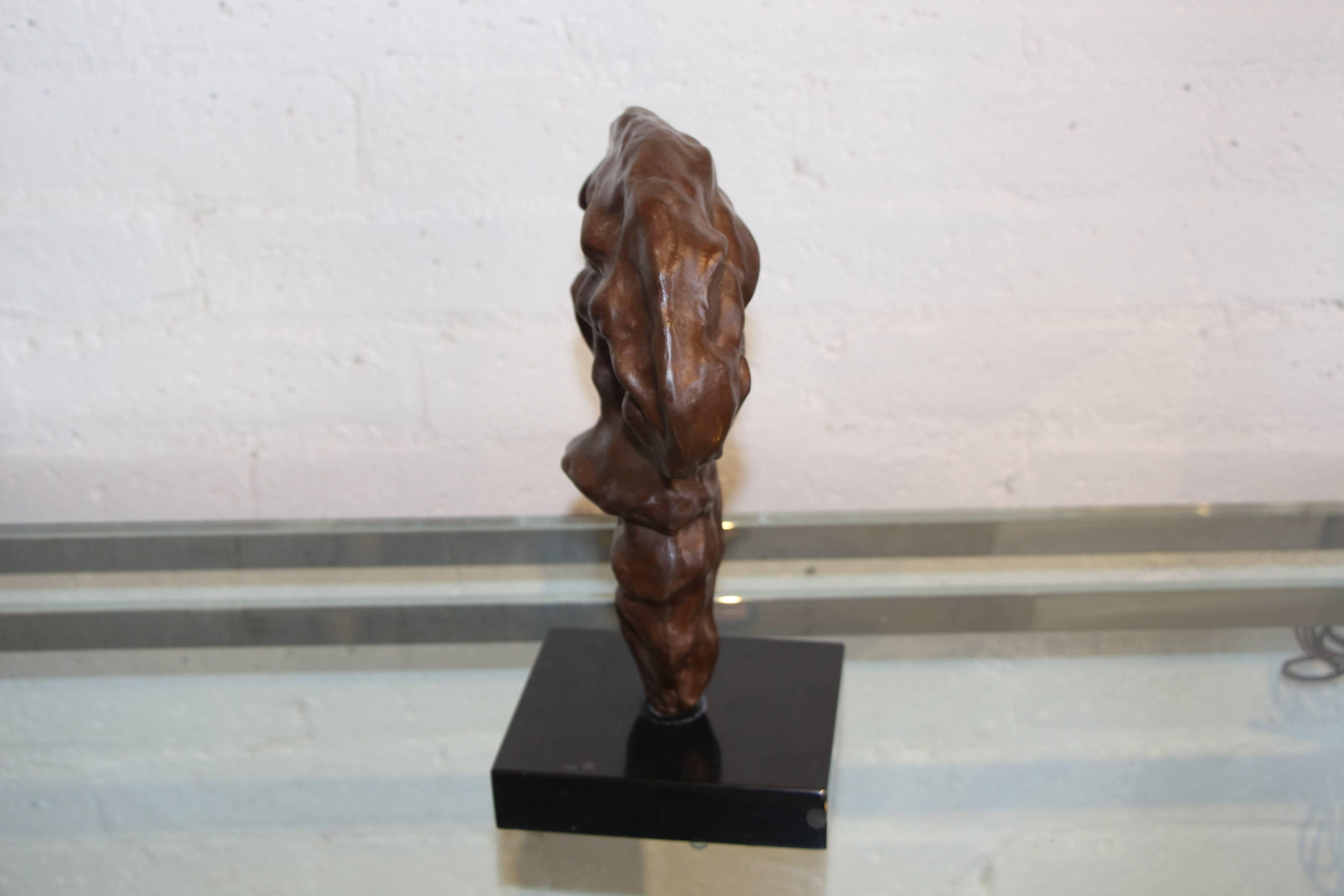 leo sculpture