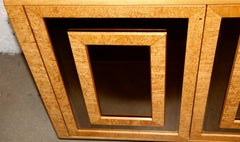 Superbe commode en érable piqué et miroir de Romweber